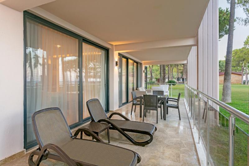TERRACE SUITE image 3