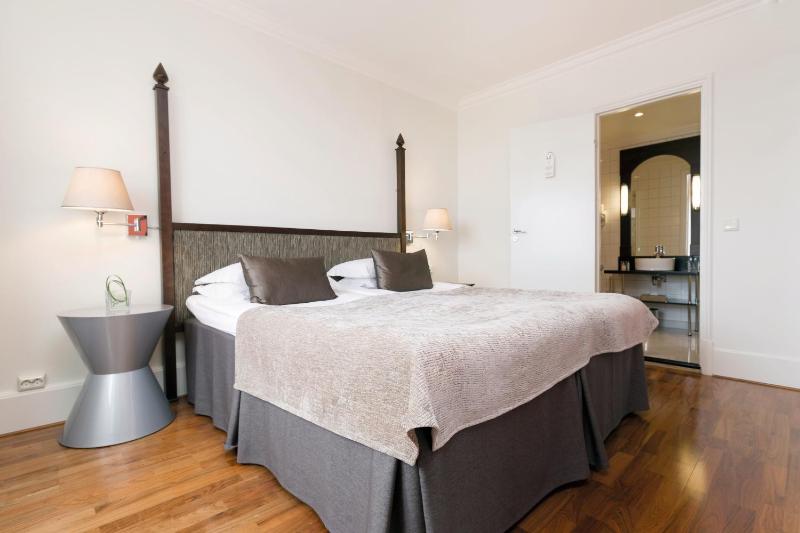 Junior Suite image 2
