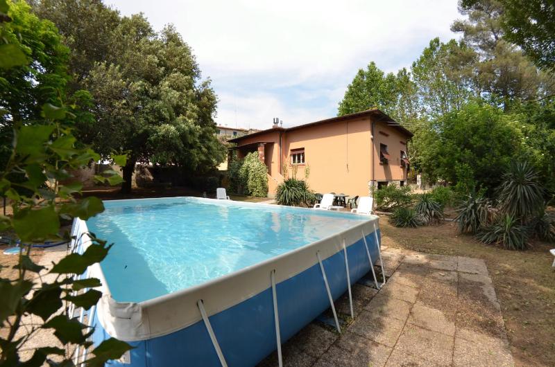 Three-Bedroom Holiday Home  image 3