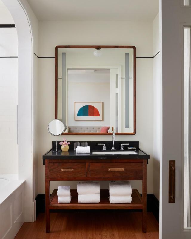 Nine Orchard - image 15