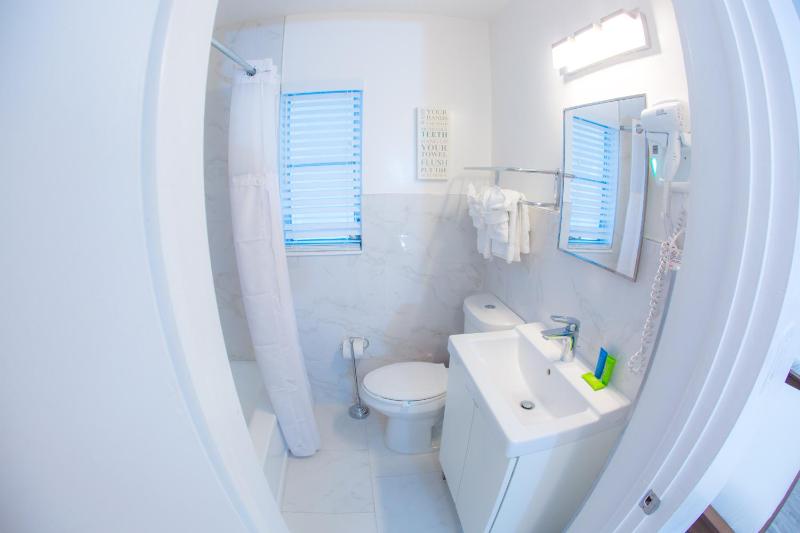 Studio Pool Side Suite 2 Double image 2