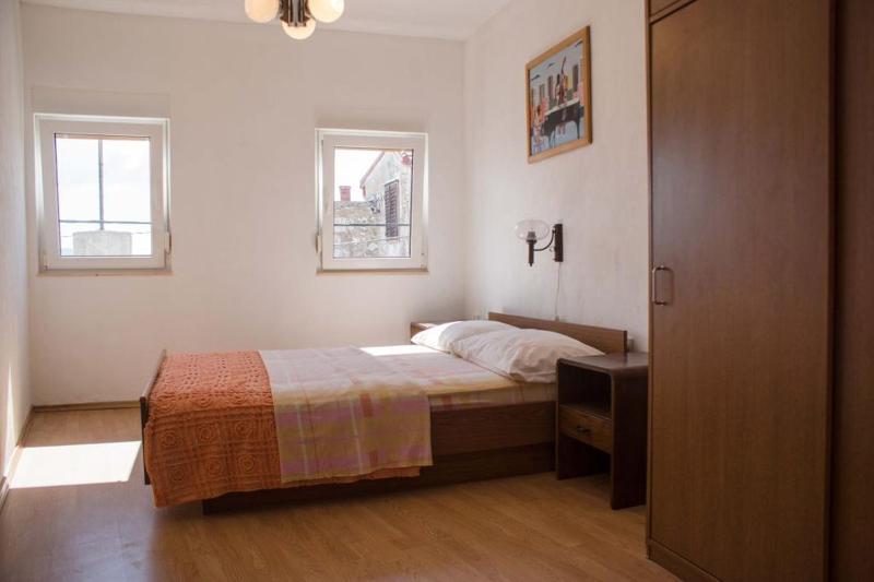 Holiday house with WiFi Novi Vinodolski - 12241 - image 4