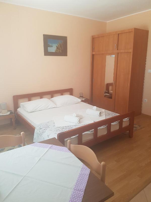Apartments and rooms with parking space Solaris Sibenik - 12269 - image 16