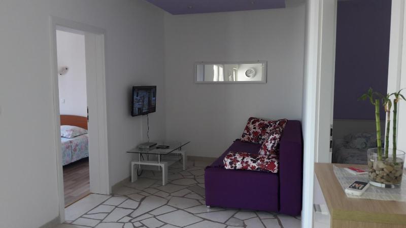 Apartments with a parking space Bol Brac - 12288 - image 17