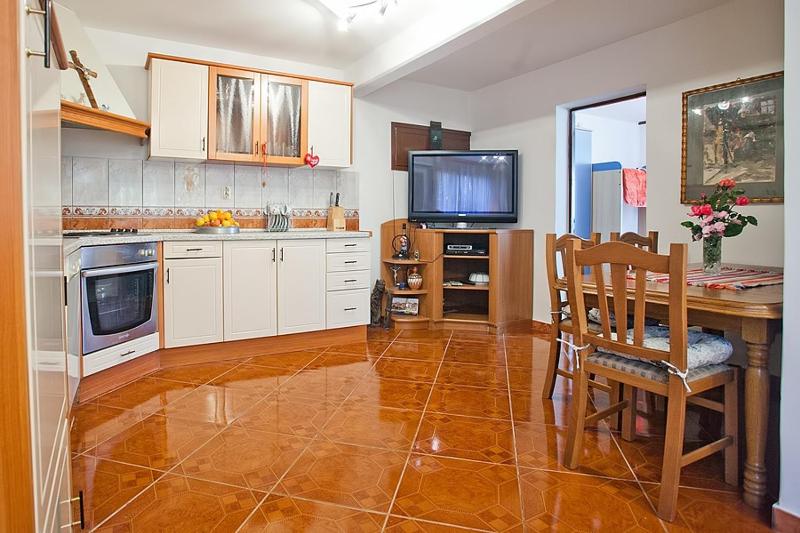 Two-Bedroom Apartment with Terrace image 2
