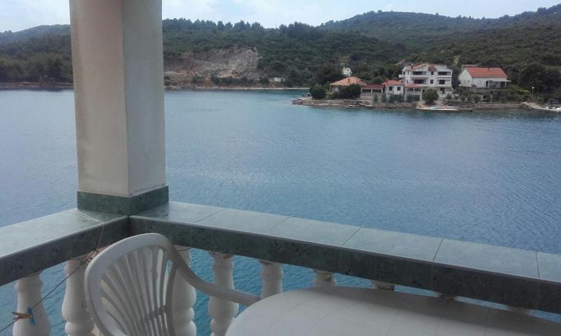 Two-Bedroom Apartment with Terrace and Sea View image 2