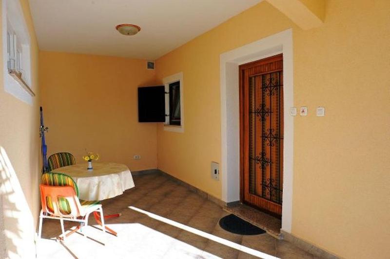 Studio with Terrace and Sea View image 3