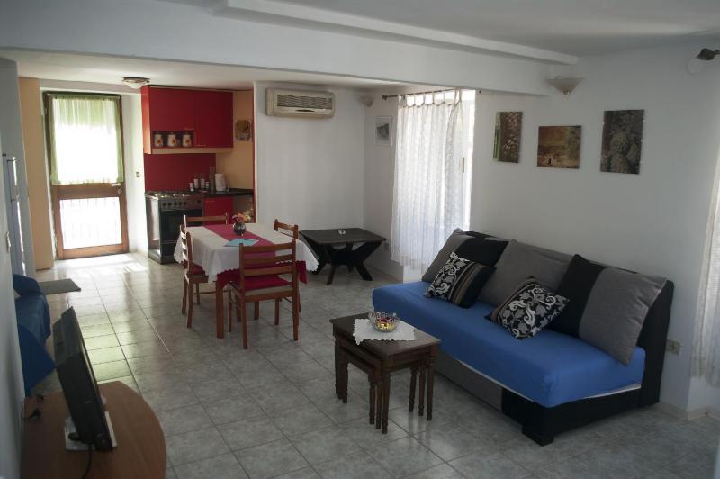 Apartments by the sea Sibenik - 12454 - image 8