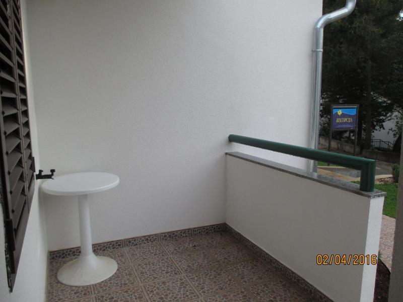 Studio with Terrace image 2