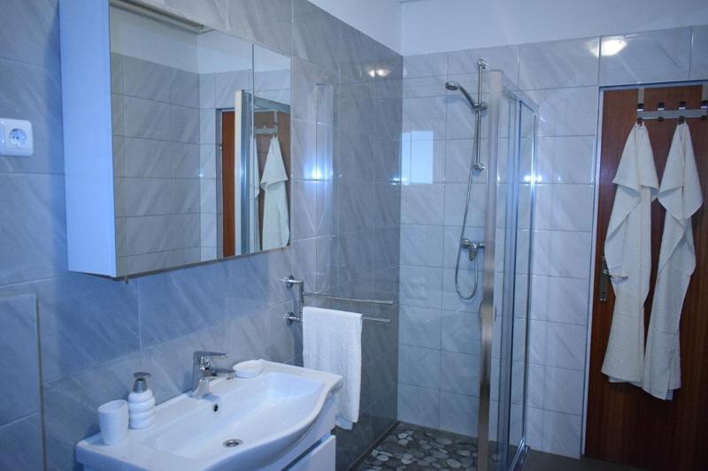 Apartments with a parking space Kastel Stari Kastela - 12568 - image 31