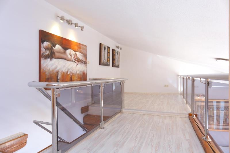 Apartments by the sea Duce Omis - 12687 - image 10