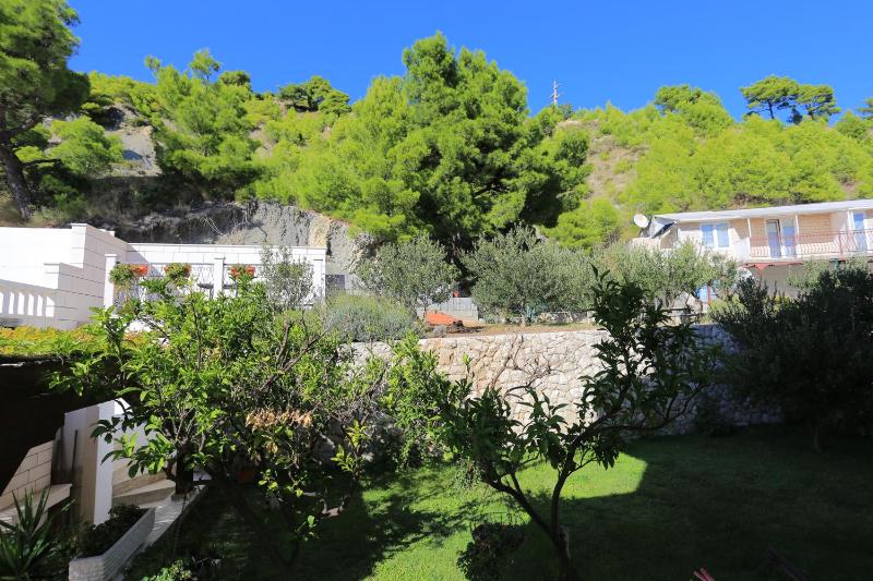 Apartments by the sea Duce Omis - 12687 - image 39