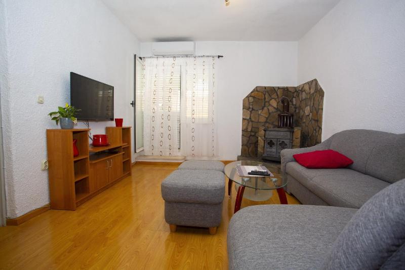 Two-Bedroom Apartment with Terrace image 1