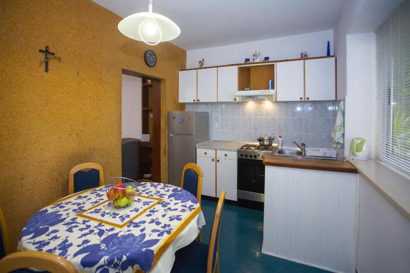 Two-Bedroom Apartment with Terrace image 3