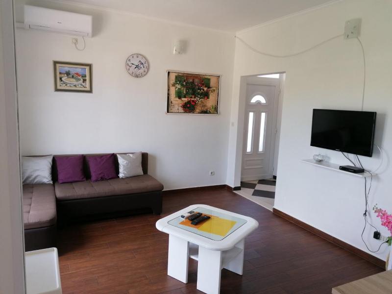 Two-Bedroom Apartment with Balcony image 1