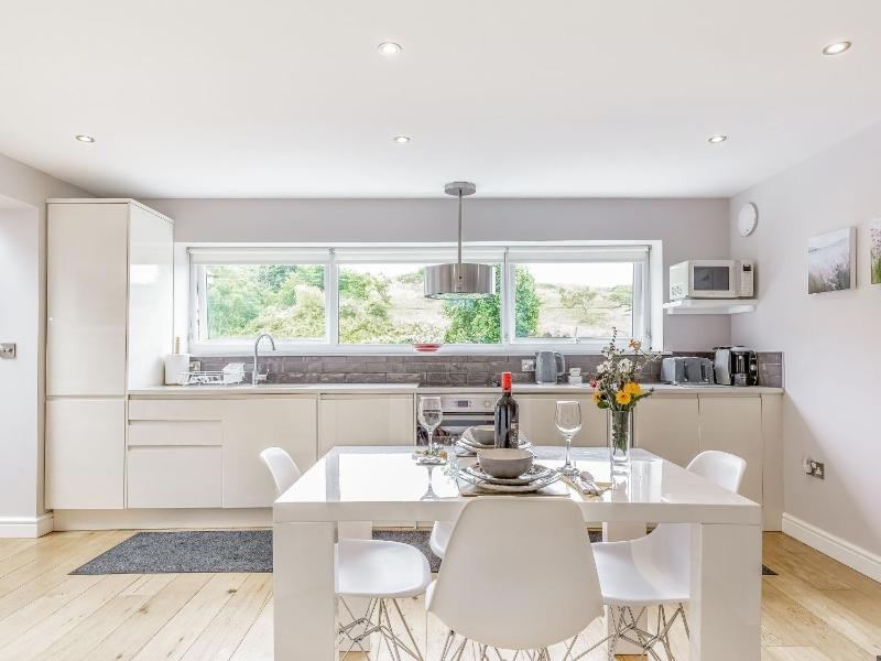 The Beach House - image 10