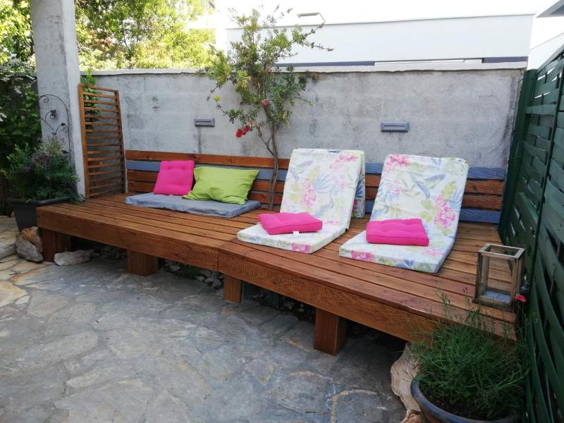 One-Bedroom Apartment with Terrace image 2