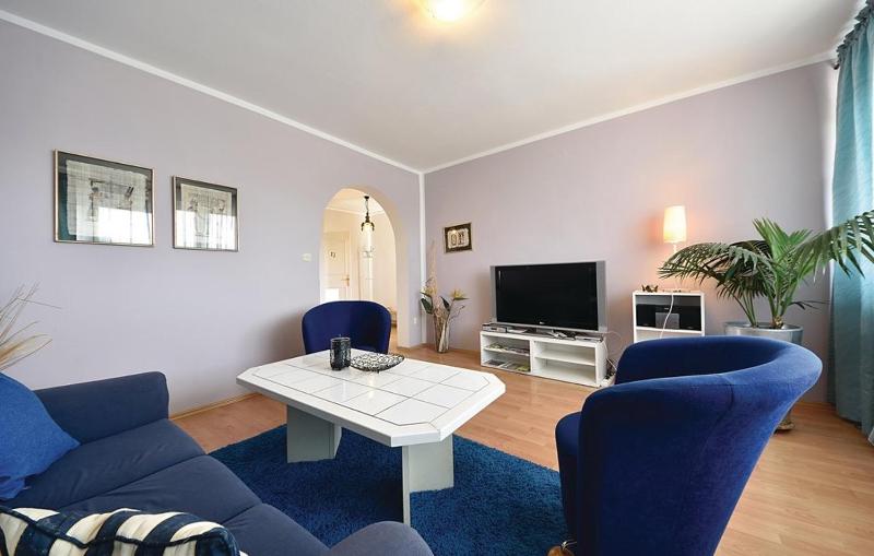 Two-Bedroom Apartment with Terrace image 1