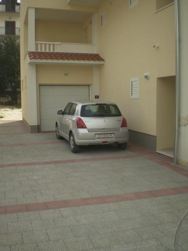 Apartments by the sea Nemira Omis - 13055 - image 34