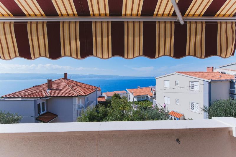 Apartments by the sea Nemira Omis - 13055 - image 14