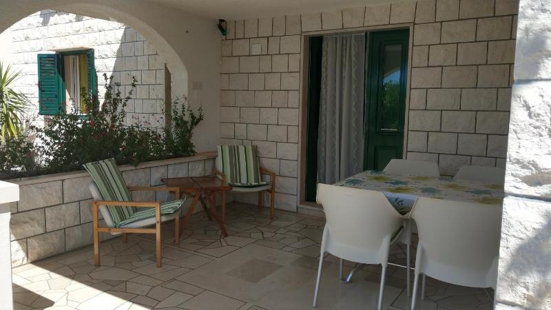 Apartments by the sea Bol Brac - 13121 - image 7