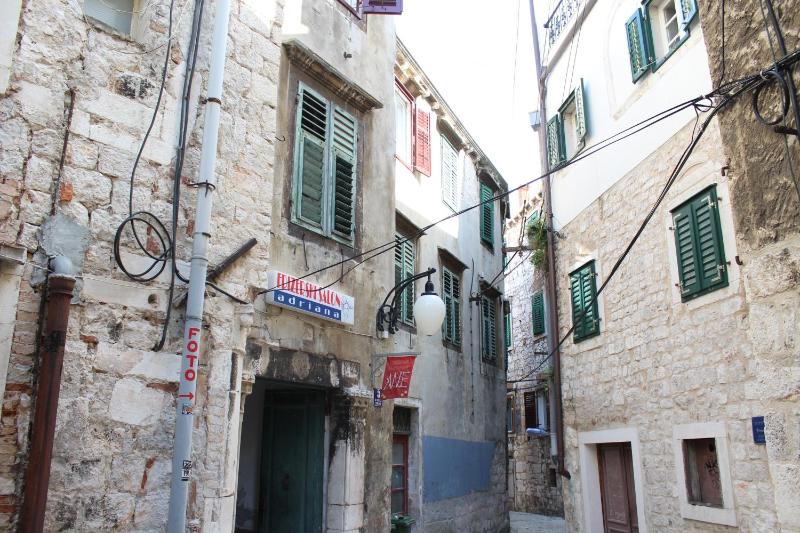 Apartments by the sea Sibenik - 13283 - image 1