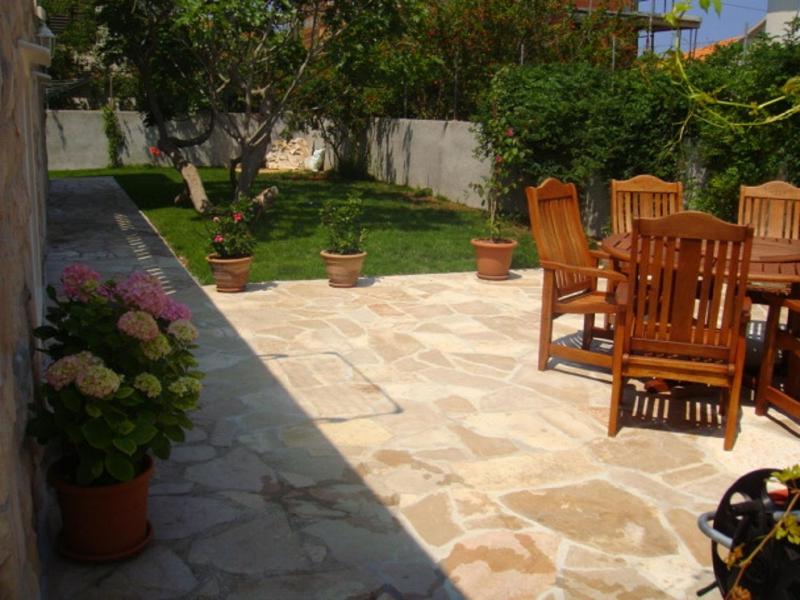 Apartments with parking space Supetar Brac - 13180 - image 30