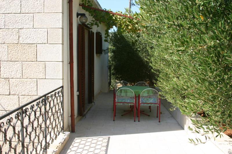 Two-Bedroom Apartment with Terrace and Sea View image 4