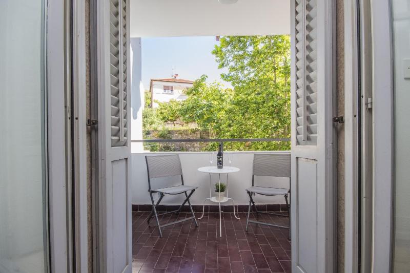 One-Bedroom Apartment with Balcony image 2