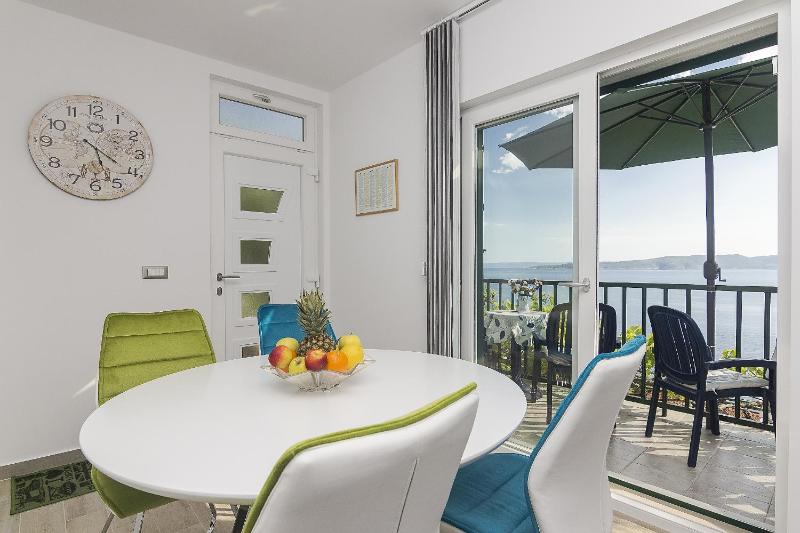 Apartments with parking space Brela Makarska - 11687 - image 20