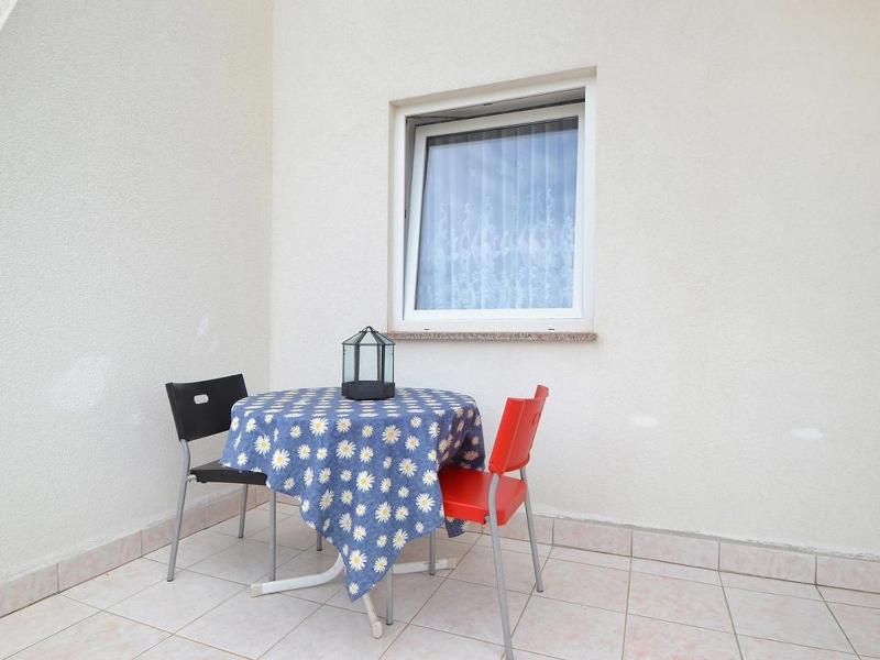 Two-Bedroom Apartment with Terrace image 3
