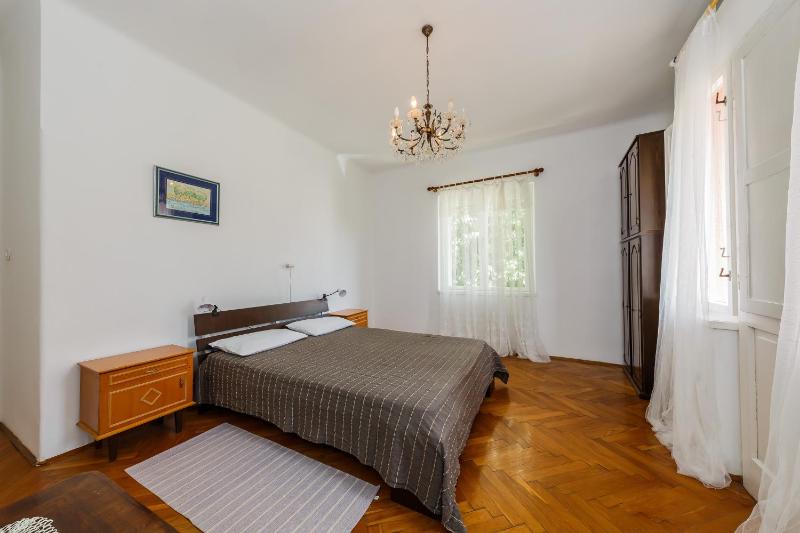 Apartments by the sea Kastel Stari Kastela - 14577 - image 16