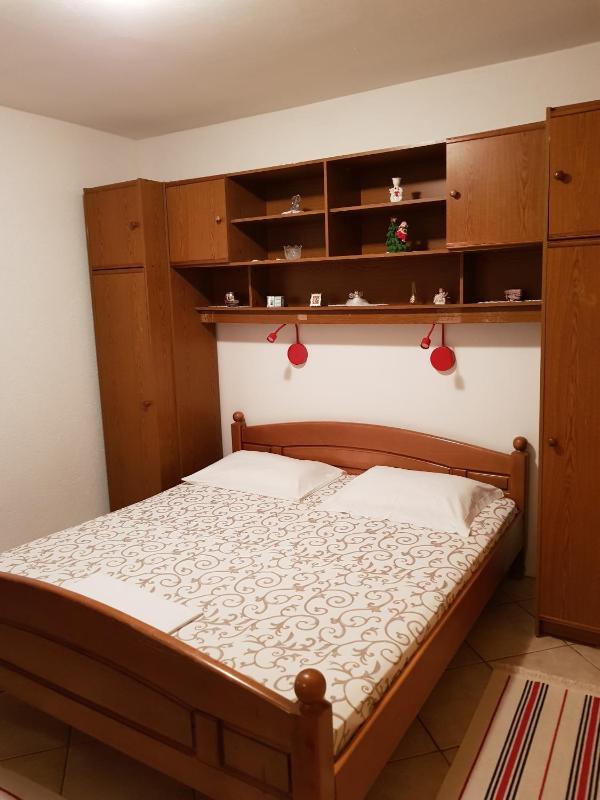 Apartments with a parking space Senj - 14578 - image 3