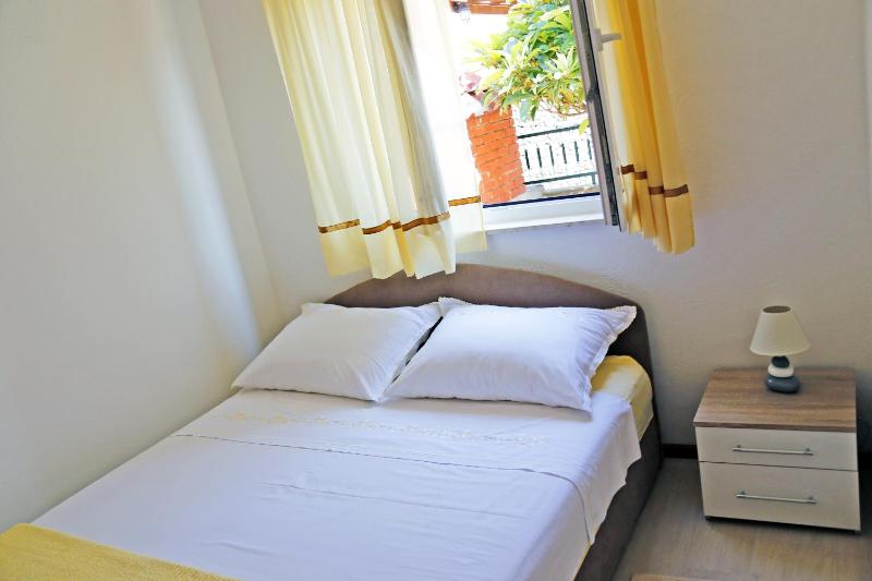 Apartments by the sea Razanj Rogoznica - 14712 - image 30