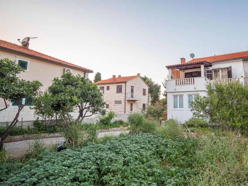 Apartments by the sea Supetar Brac - 14747 - image 20