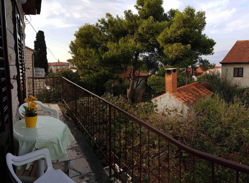 Apartments by the sea Supetar Brac - 14747 - image 4