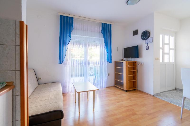 One-Bedroom Apartment with Terrace image 1