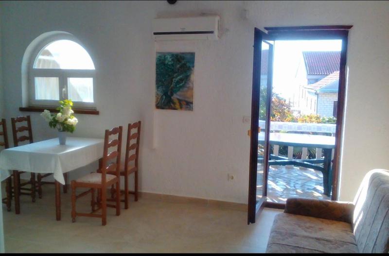 Two-Bedroom Apartment with Terrace and Sea View image 1