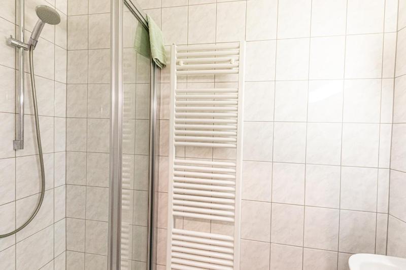 Double or Twin Room image 3