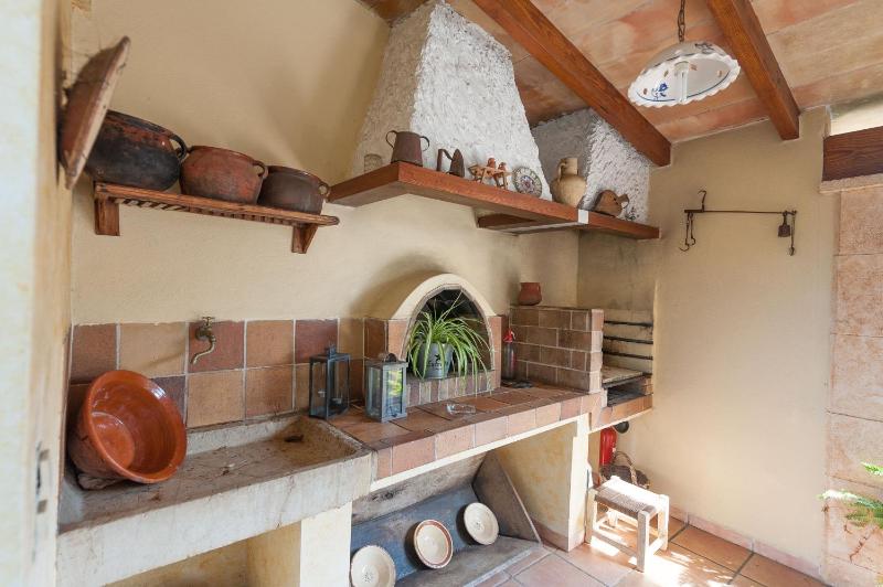 Three-Bedroom Villa image 4