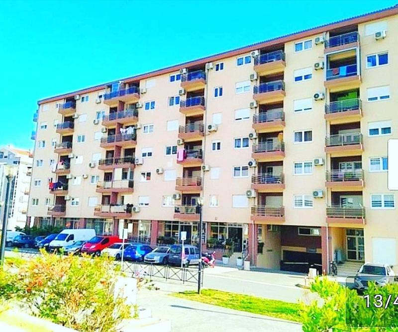 Apartment with Sea View image 3