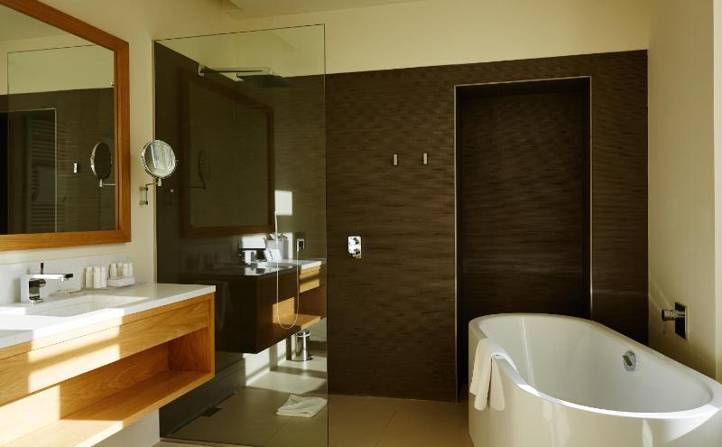 King Suite image 4