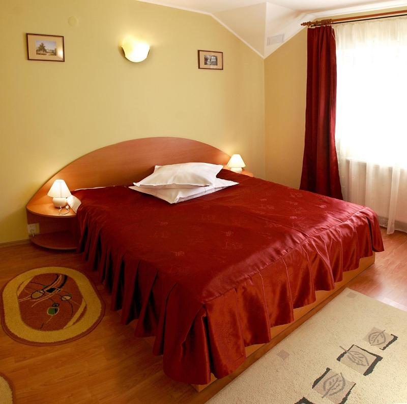 Suite with Balcony image 1