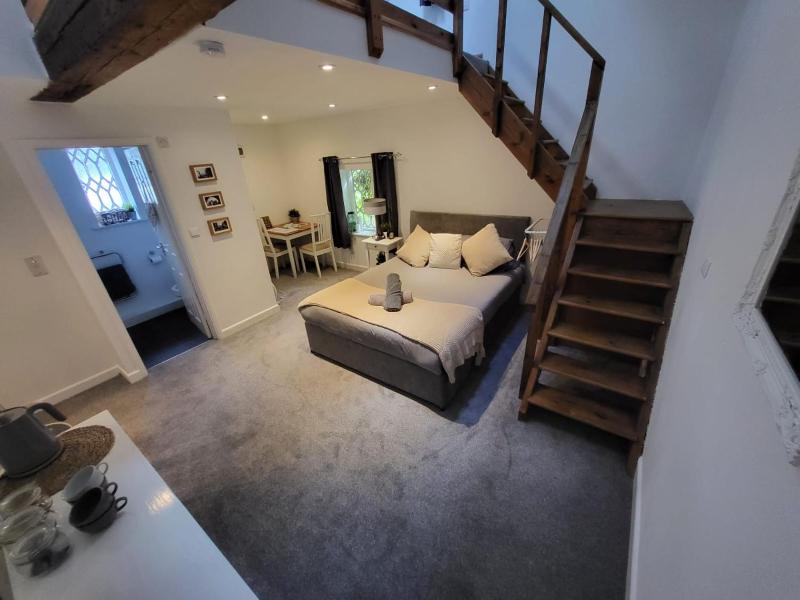 Apartment - Split Level image 1