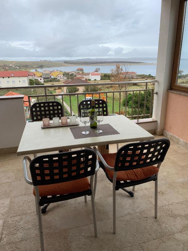 Two-Bedroom Apartment with Terrace and Sea View image 4
