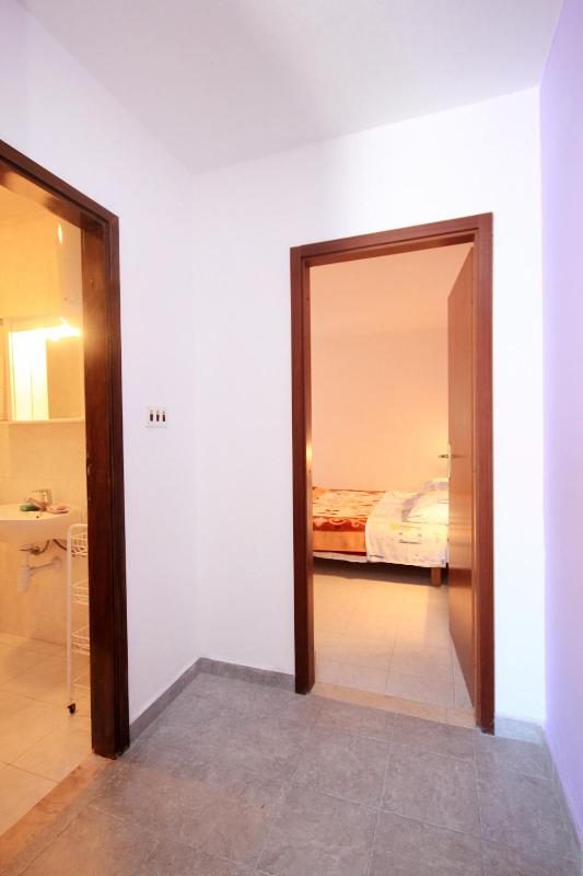 One-Bedroom Apartment with Terrace and Sea View image 2