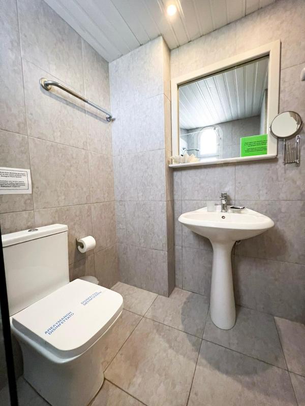 Premium Double Room with Sea View image 3