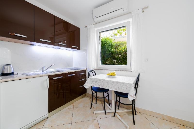 Apartments Melita - image 19