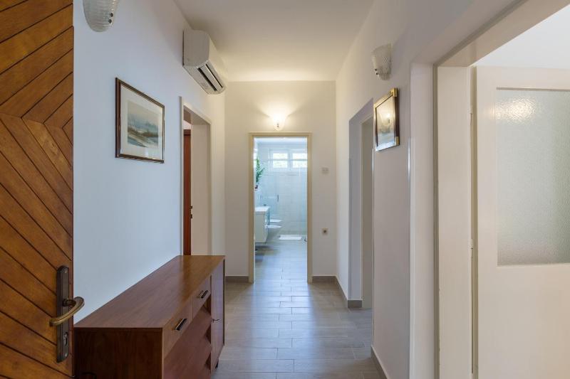 Two-Bedroom Apartment with Terrace image 2