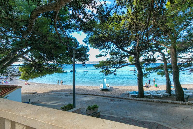 Family friendly seaside apartments Brela Makarska - 6007 - image 45